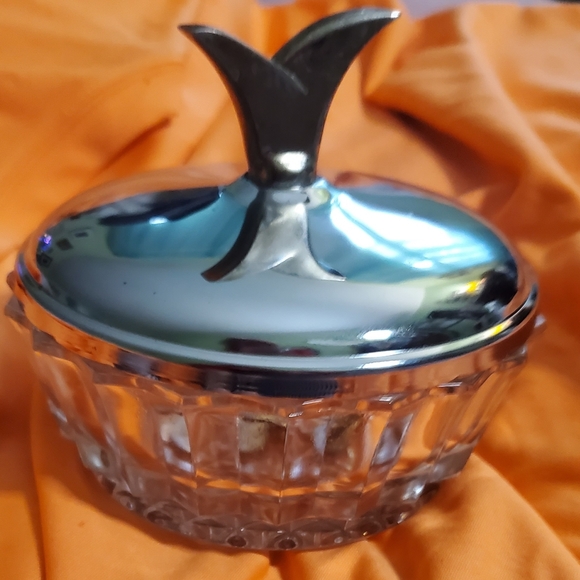 Trinket/Candy dish excellent condition - Picture 7 of 10